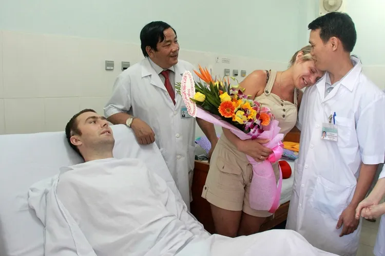 Hai du khách Nga gặp nguy hiểm khi tắm biển được cứu sống thần kỳ ảnh 3 Hai du khách Nga gặp nguy hiểm khi tắm biển được cứu sống thần kỳ ảnh 3