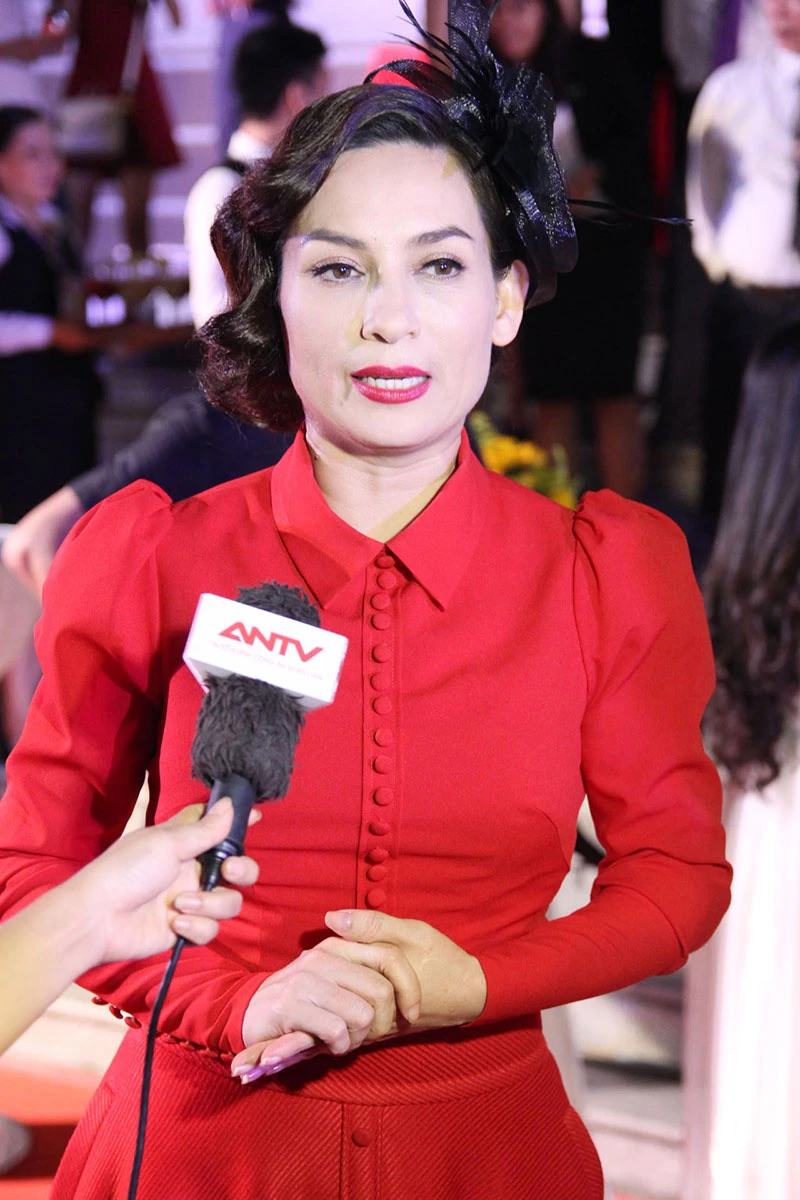 Showbiz Việt đổ xô đến Mai Vàng ảnh 9