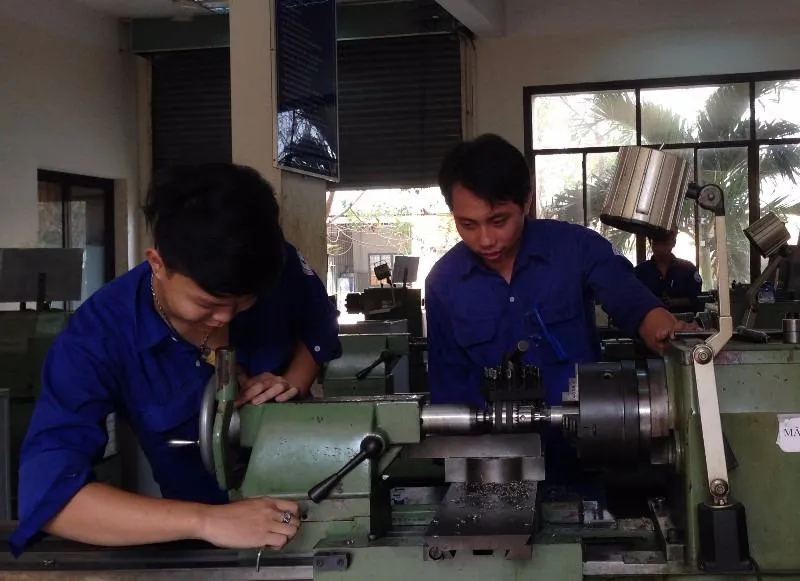 Sở LĐ-TB&XH sẽ có thẩm quyền quyết định liên thông hệ trung cấp.