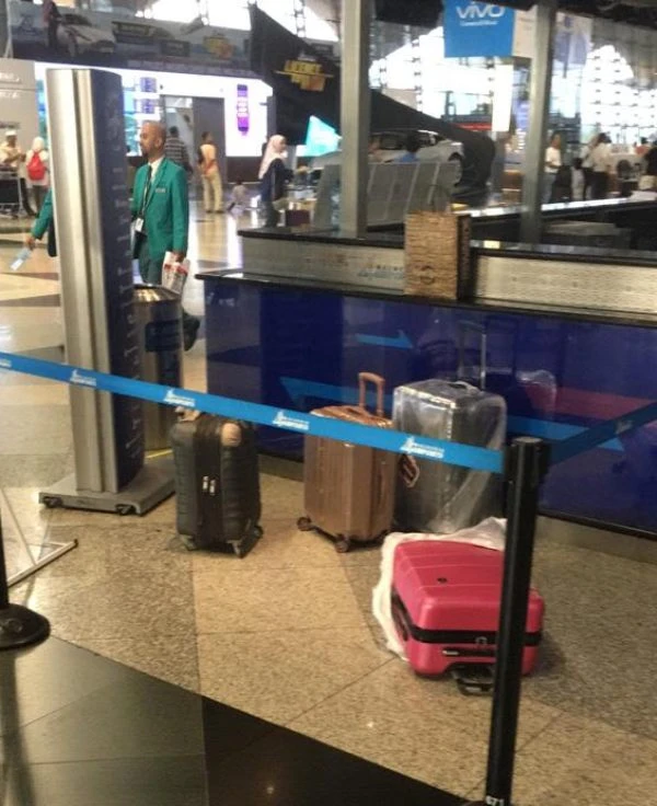 Vạ mồm nói có bom, hai nữ khách Việt có thể ra tòa ở Malaysia ảnh 1