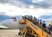 Hàng loạt chuyến bay bị hủy do bão số 6 ảnh 2 3 sân bay ở miền Trung tạm dừng khai thác do bão số 5