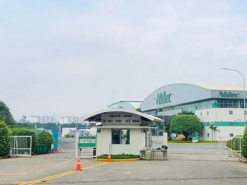 Rầm rộ tuyển nhân sự bất động sản công nghiệp ảnh 1