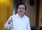 Bí thư Nhân: 'Thầy cô phải là tấm gương để học sinh noi theo' ảnh 2 Hầu hết học sinh TP.HCM học thêm ngoại ngữ ngoài trường