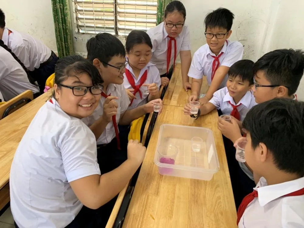 Kéo co, nhảy bao bố, đua xe đạp, khai giảng vui không thể tả! ảnh 7