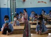 Ba bước xem xét học sinh tiểu học có thể học vượt lớp ảnh 2 Học sinh TP.HCM háo hức học lại, tặng quà cho nhau