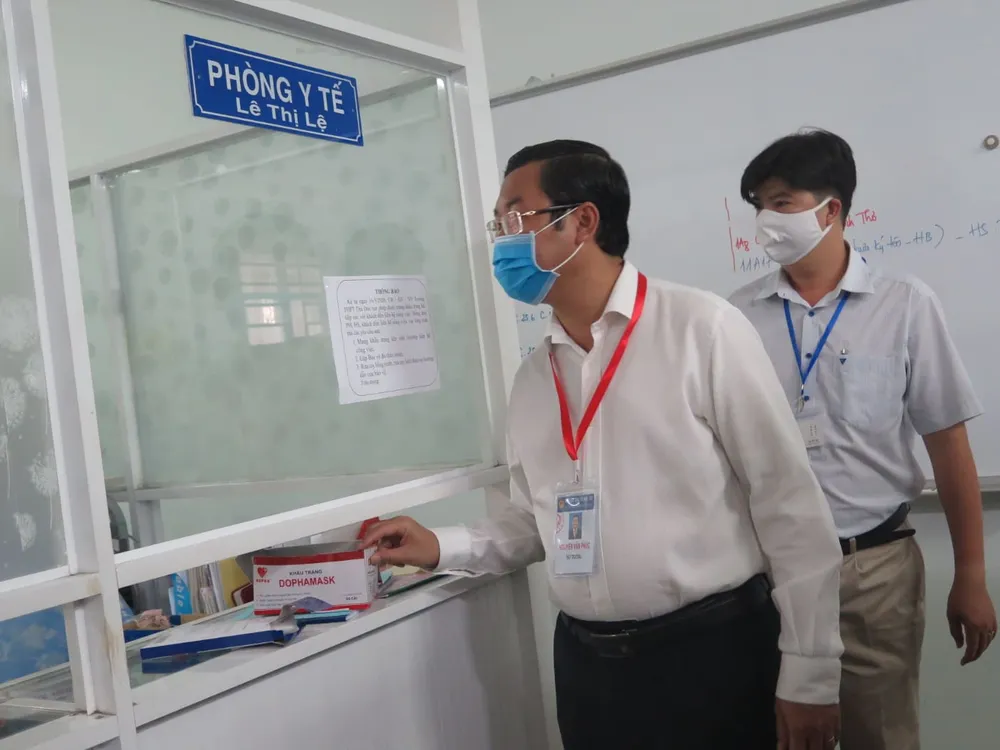 Thí sinh dự đoán đề Văn sẽ dễ do... dịch COVID-19 ảnh 8 Thí sinh dự đoán đề Văn sẽ dễ do... dịch COVID-19 ảnh 8