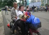 TP.HCM: 3 trường tuyển bổ sung học sinh vào lớp 10 tích hợp ảnh 2 Chuyện của cậu sinh viên bại liệt tốt nghiệp đại học loại giỏi