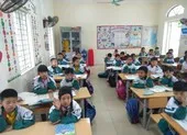 Nóng: TP.HCM thí điểm dạy học trực tiếp từ 13-12 ảnh 1 Ca COVID tăng cao, thêm 14 địa phương cho học sinh trở lại học trực tuyến