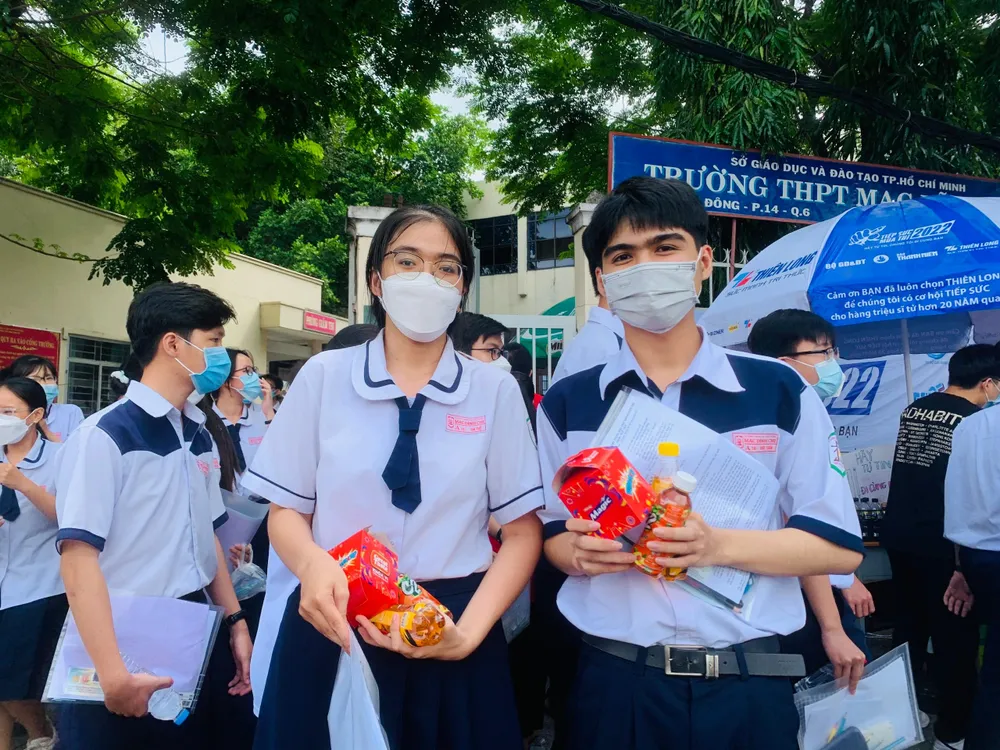 Nhiều thí sinh đánh giá câu nghị luận xã hội phù hợp với tình hình hiện nay. Ảnh: THẢO PHƯƠNG Nhiều thí sinh đánh giá câu nghị luận xã hội phù hợp với tình hình hiện nay. Ảnh: THẢO PHƯƠNG