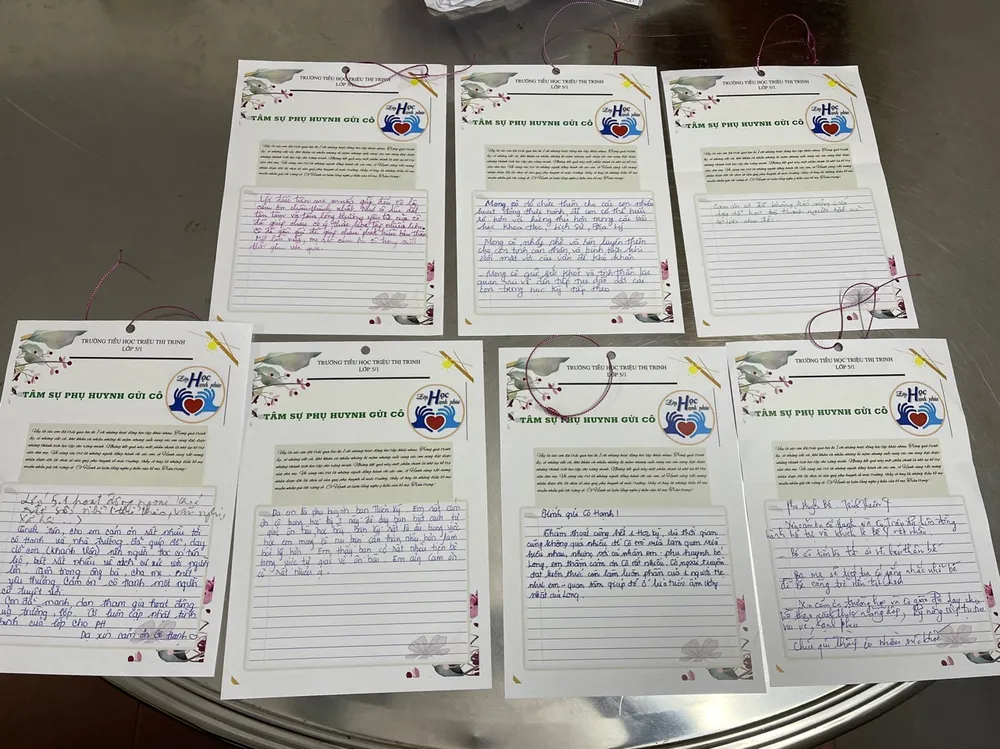 Những tâm sự phụ huynh nhắn gửi đến giáo viên chủ nhiệm tại buổi họp. Ảnh: TT