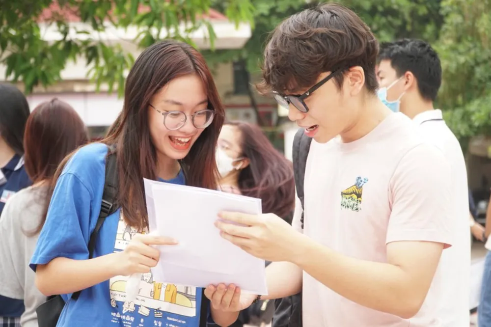 Thí sinh tham dự kỳ thi tốt nghiệp THPT năm 2022. Ảnh: PHI HÙNG