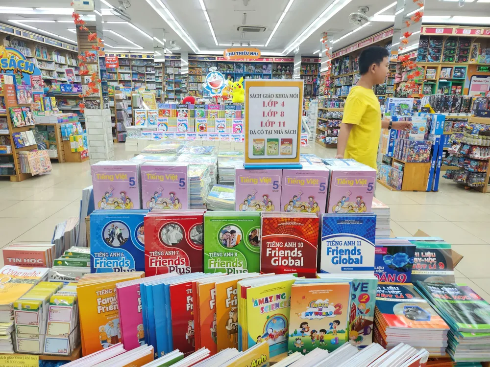 Thủ tướng yêu cầu Bộ GD&amp;ĐT phải chuẩn bị nội dung SGK. Ảnh minh hoạ: NGUYỄN QUYÊN