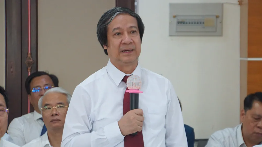 Bộ trưởng Bộ GD&amp;ĐT Nguyễn Kim Sơn phát biểu tại buổi làm việc. Ảnh: NGUYỄN QUYÊN