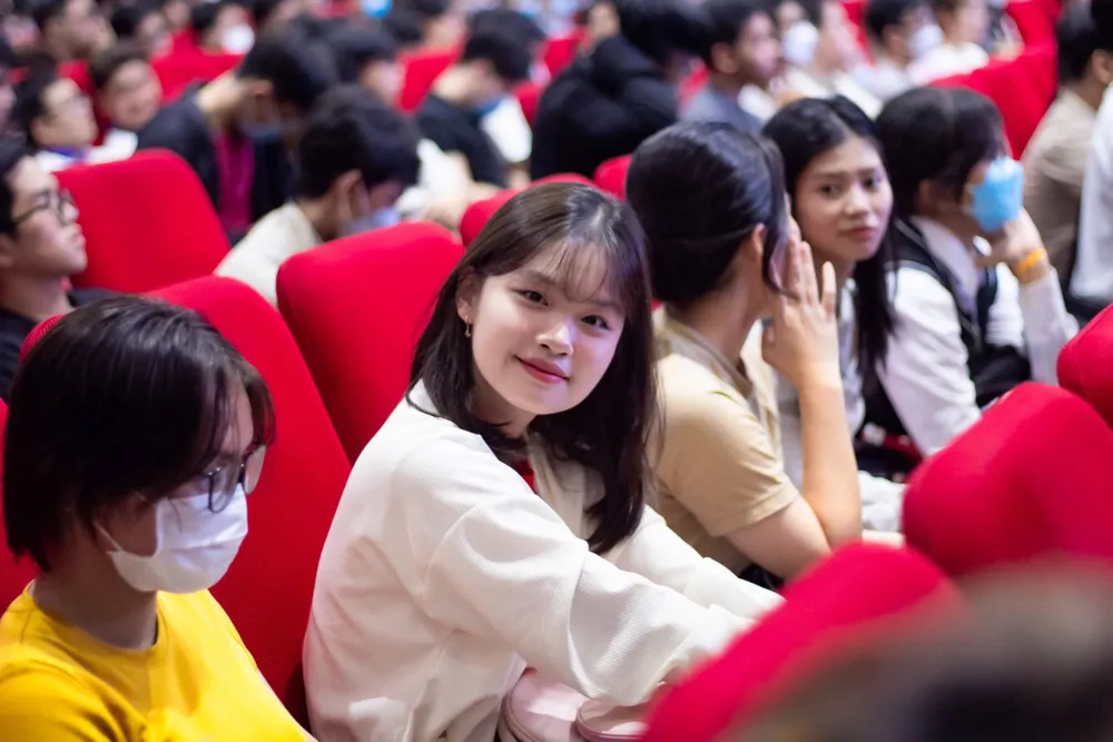 Tân sinh viên Trường Đại học Công nghệ Thông tin, Đại học Quốc gia TP.HCM trong buổi sinh hoạt đầu khoá. Ảnh minh hoạ: NTCC