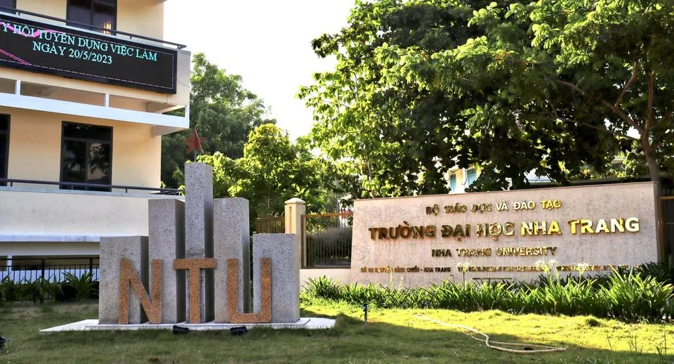 Trường Đại học Nha Trang là trường đại học đầu tiên công bố dự thảo phương hướng tuyển sinh từ năm 2025. Ảnh: TRANG TIN TỨC ĐẠI HỌC NHA TRANG dai-hoc-nha-trang.jpg