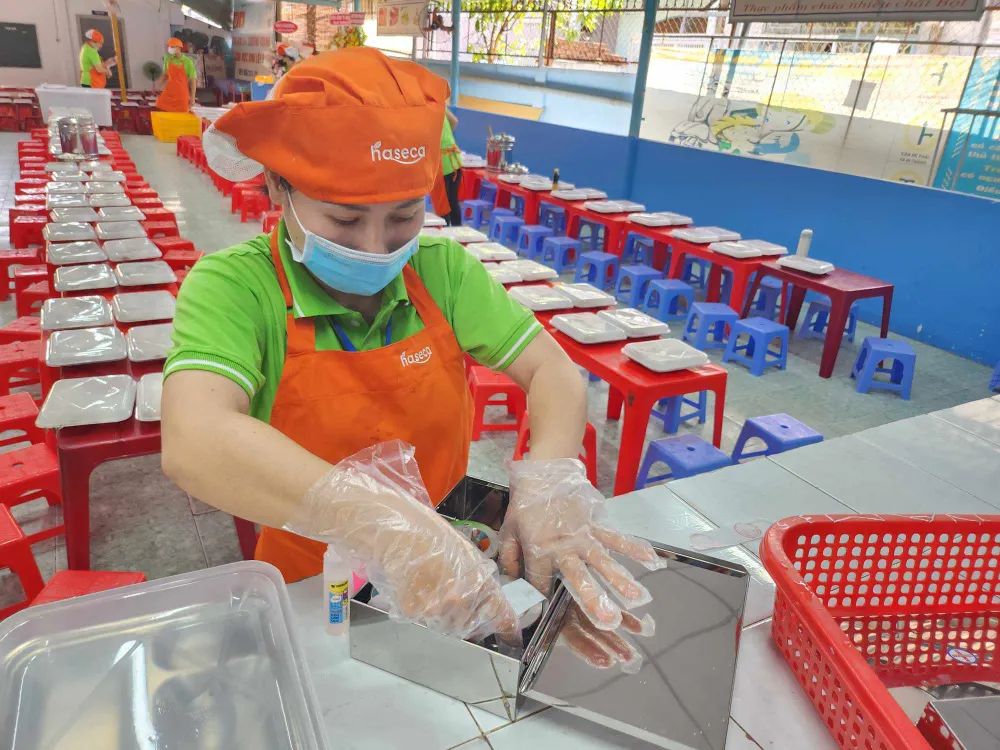 6 trường ở TP Thủ Đức tổ chức lại bữa ăn bán trú