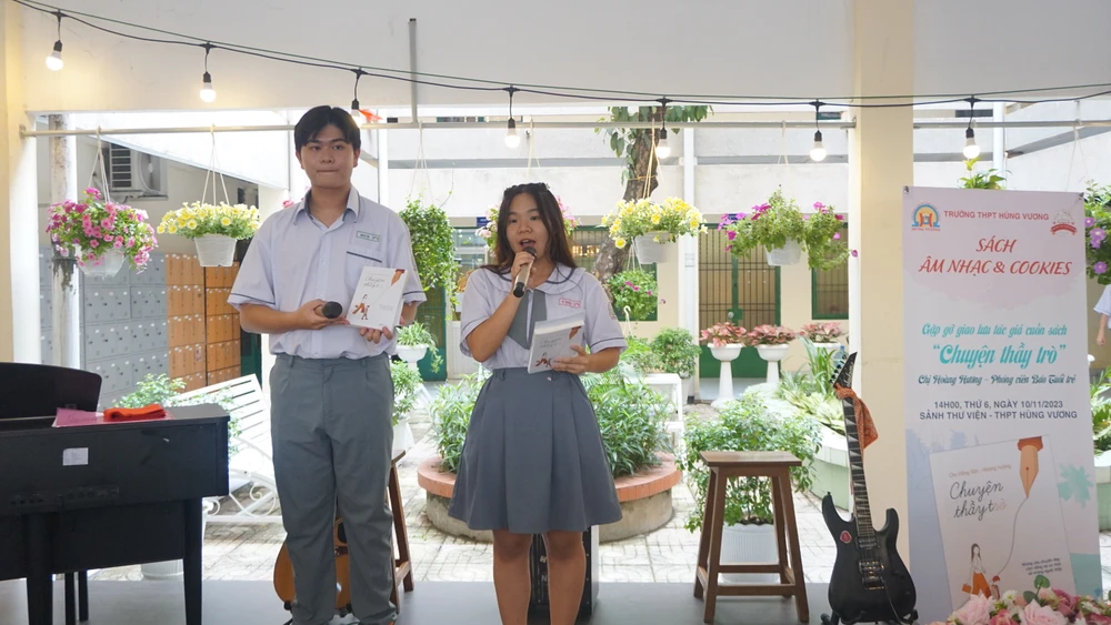 “Sách-Âm nhạc và Cookies” của Trường THPT Hùng Vương có gì hay?