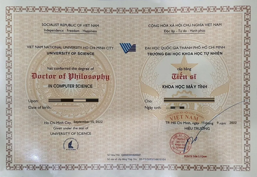 Bằng tiến sĩ nghi là giả được dùng để xin việc tại Trường Cao đẳng Công thương Việt Nam. Ảnh: NTCC Dùng bằng tiến sĩ giả giảng dạy khắp nơi