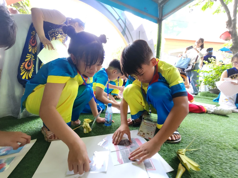 ngày hội ‘Em yêu Sử Việt’