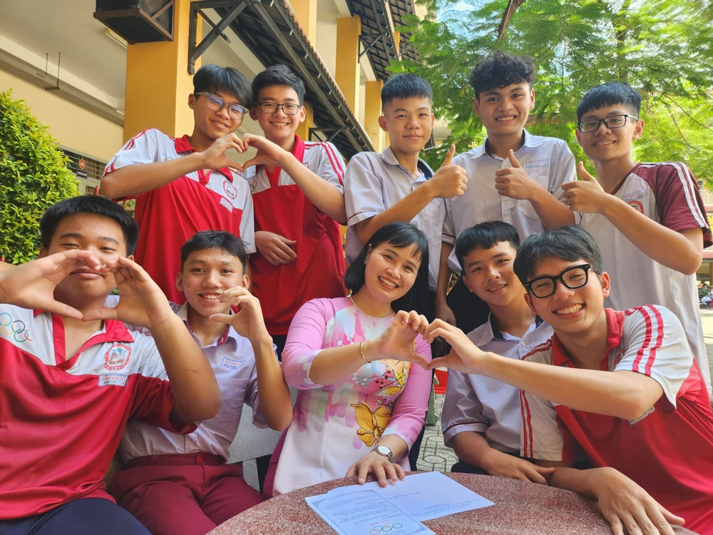 miễn học phí THCS