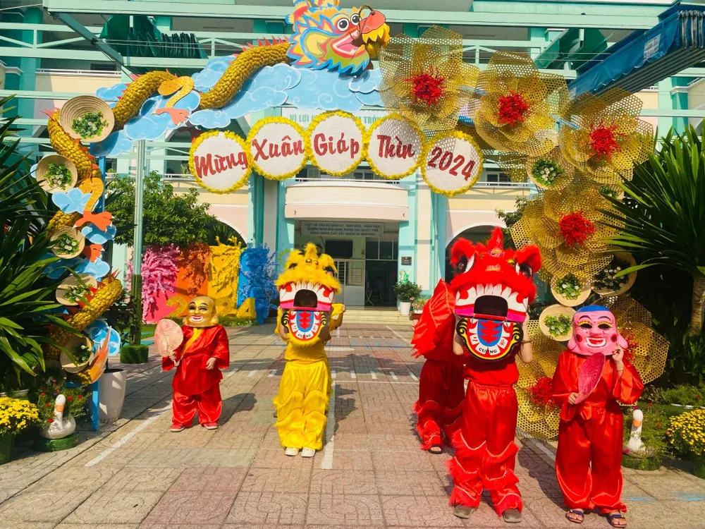 kỳ nghỉ tết nguyên đán