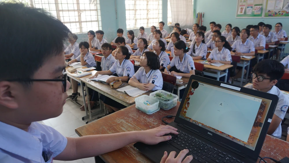 tuyển sinh đầu cấp