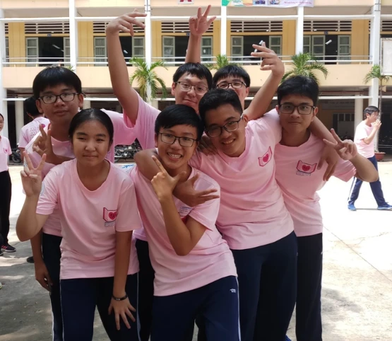 Trường THPT chuyên Trần Đại Nghĩa