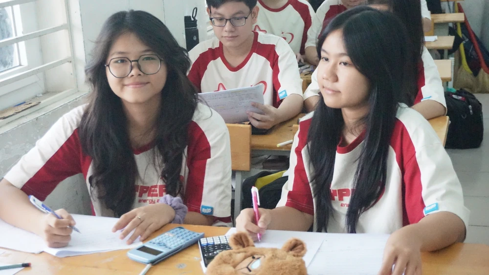 Ngày thứ năm hạnh phúc với những hoạt động được tổ chức để đem lại niềm vui cho học trò sau những giờ học căng thẳng. Ảnh: NGUYỄN QUYÊN thu-nam-hanh-phuc-2.JPG
