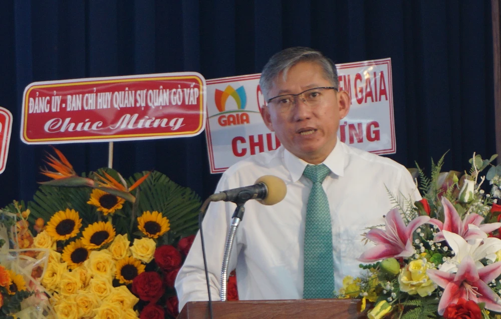 Ông Dương Trí Dũng, Phó Giám đốc Sở GD&ĐT TP.HCM phát biểu tại hội nghị. Ảnh: NGUYỄN QUYÊN ngành giáo dục Gò Vấp