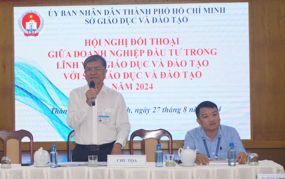 Giám đốc Sở GD&ĐT TP.HCM cho rằng đấu thầu chương trình nhà trường là vô lý. Ảnh: NGUYỄN QUYÊN dau-thau-chuong-trinh-nha-truong-1.jpg