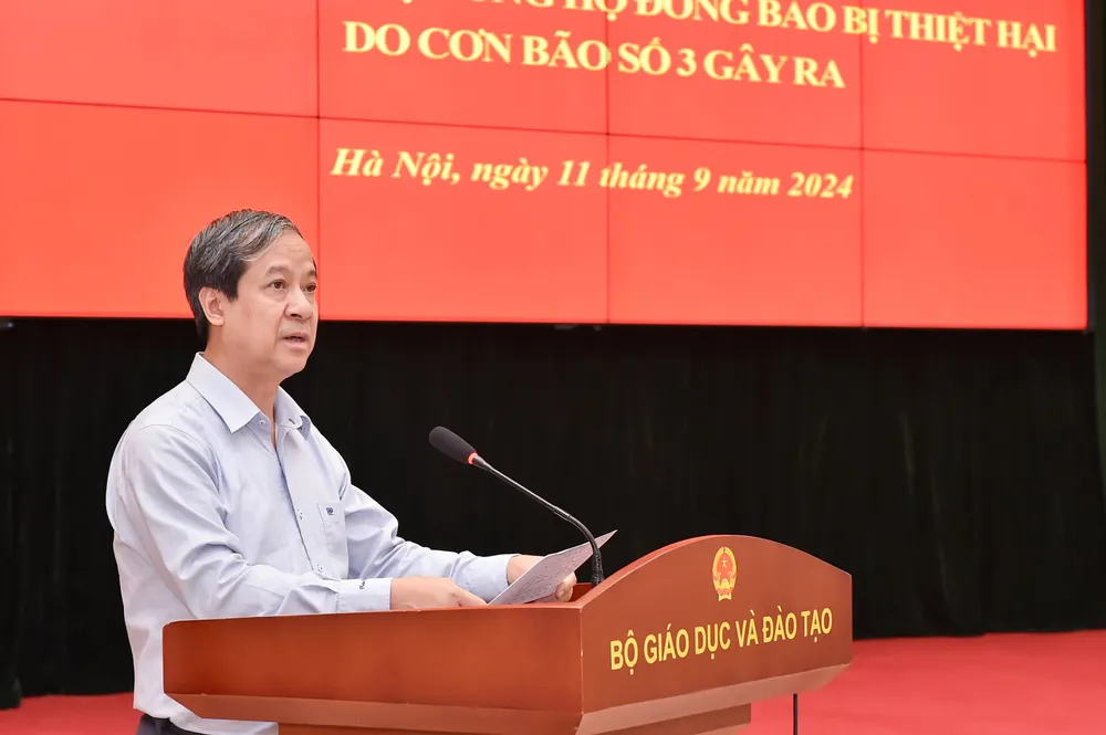 Bộ trưởng Bộ GD&ĐT