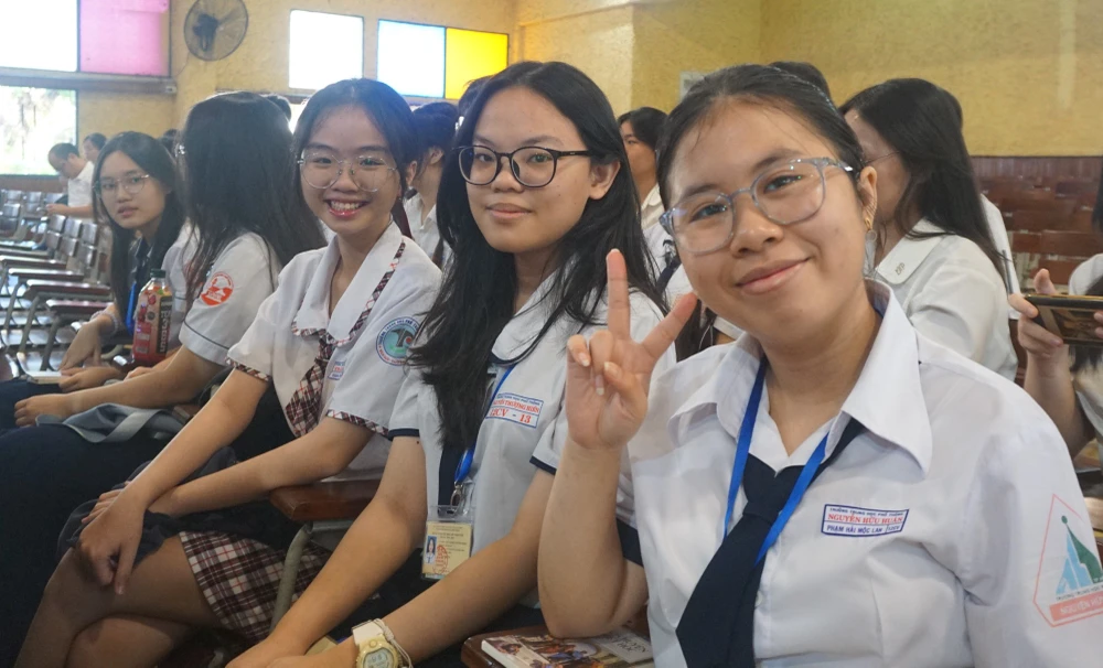 Đề văn thi học sinh giỏi quốc gia