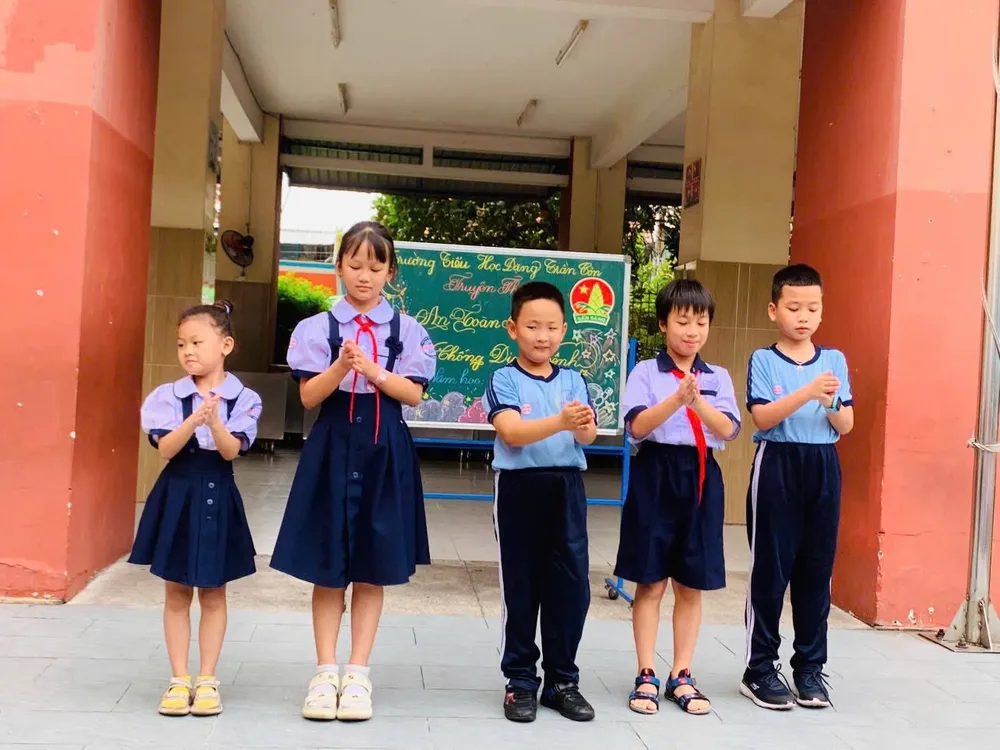 phòng chống dịch COVID-19