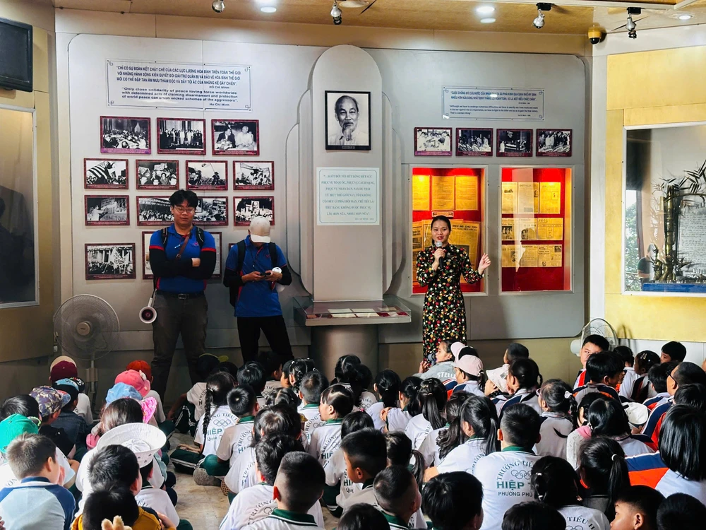 hoạt động ngoại khóa