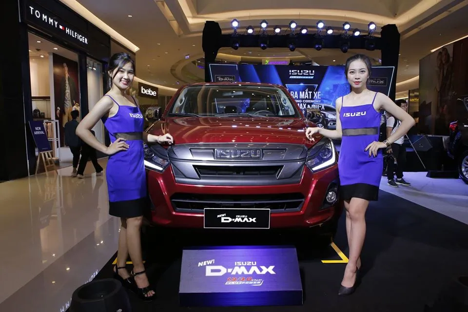 Mẫu Isuzu D-Max chỉ bán được 6 xe trong tháng.