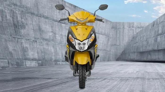 Honda Dio mới có hai phiên bản và giá khởi điểm khoảng 19 triệu đồng. 