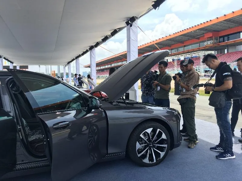 Bộ Tài chính cũng bổ sung cách tính lệ phí trước bạ đối với 7 dòng xe VinFast. 