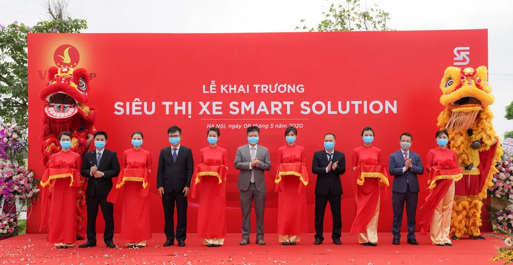 Siêu thị xe Smart Solution đầu tiên đã khai trương tại đại đô thị Vinhomes Ocean Park, là nơi tiếp nhận, mua bán xe cũ