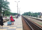 Vừa chạy lại, ngành đường sắt đã tạm ngưng 1 đôi tàu Bắc - Nam ảnh 2 Đi tàu hoả chỉ cần khai báo y tế qua ứng dụng PC-COVID