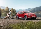 Voucher khuyến mãi mua xe máy điện VinFast 'nóng' cùng giá xăng ảnh 4 Xe ô tô điện thương hiệu Việt sẽ bán tại thị trường Bắc Mỹ