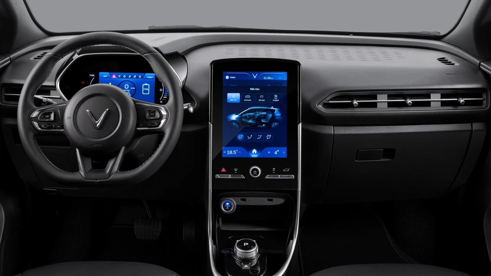 Hệ thống máy lạnh tự động trên ô tô điện VF e34.