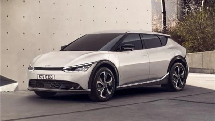 Kia EV6 có giá dự kiến từ 1,6 tỉ đồng. Ảnh: Autocarindia