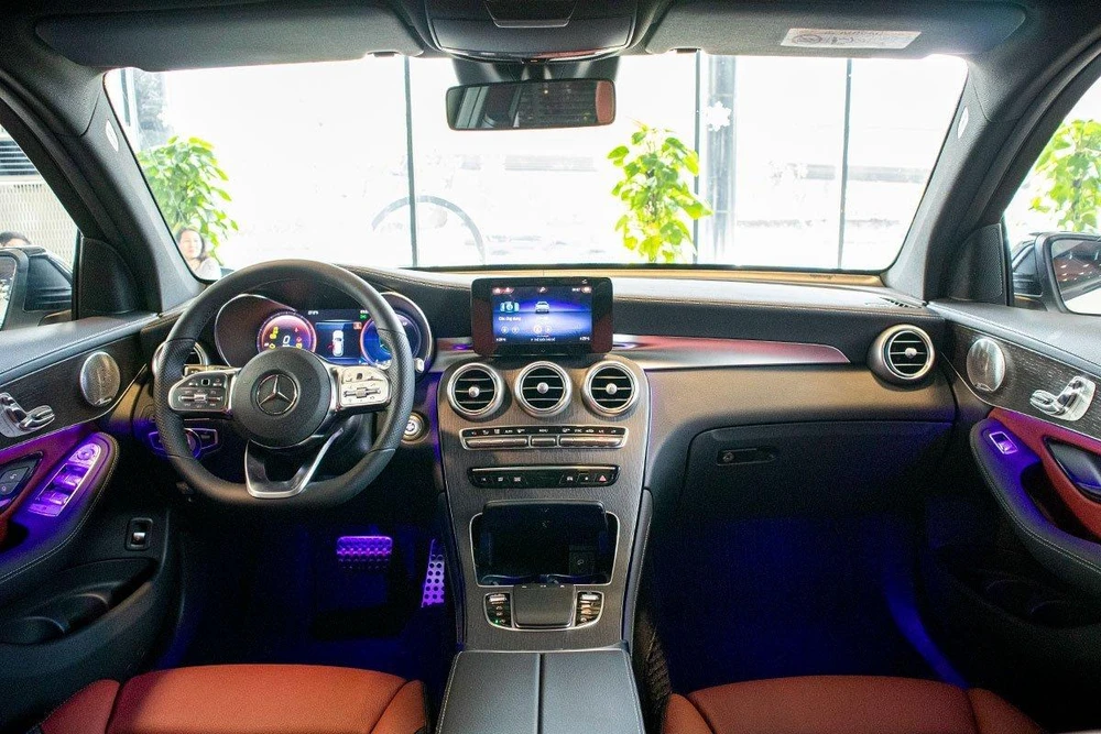 Chiếc xe với nhiều trang bị hiện đại. Ảnh: Mercedes-Benz