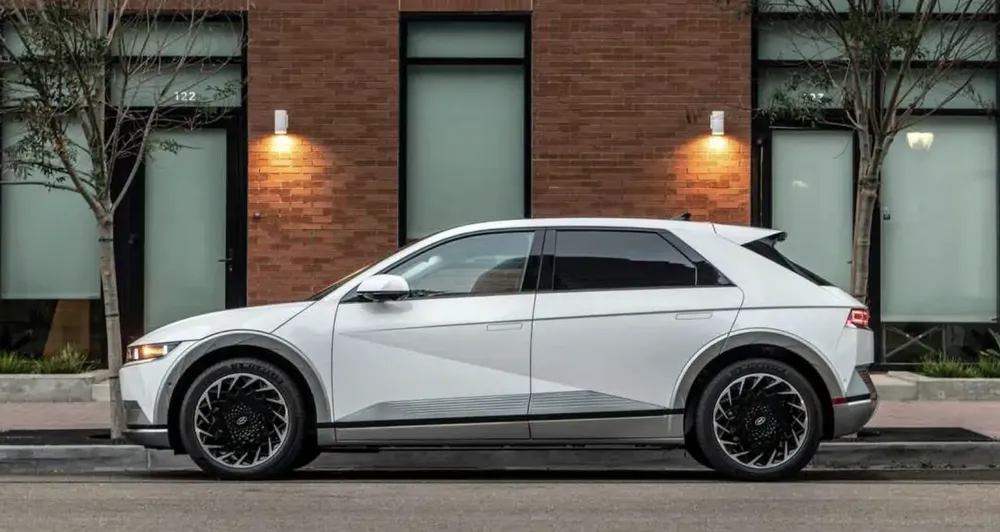 Hyundai Ioniq 5 giảm doanh số trong tháng 5. Ảnh: Motor1