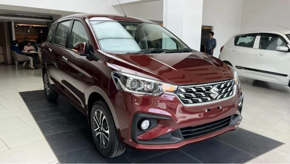 Suzuki Ertiga Hybrid 2022 sẽ tiết kiệm xăng hơn so với phiên bản hiện tại.