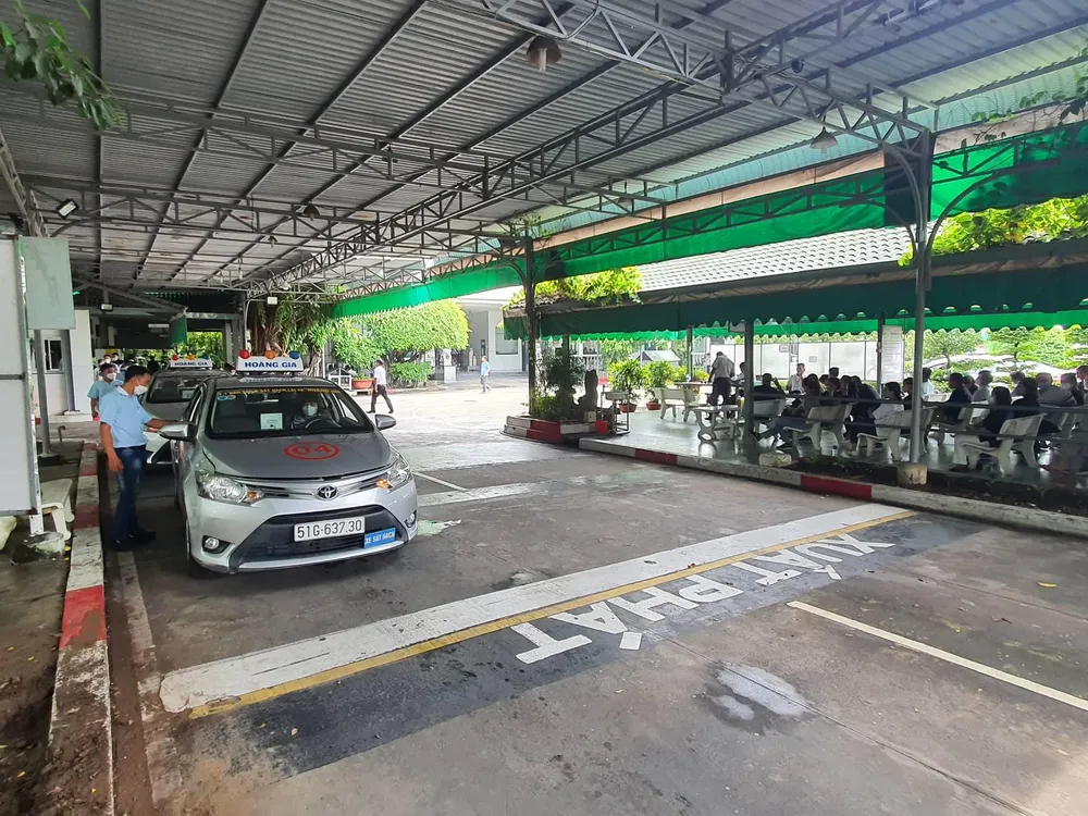 Sau khi đạt lý thuyết và mô phỏng, học viên bước vào phần thi thực hành.