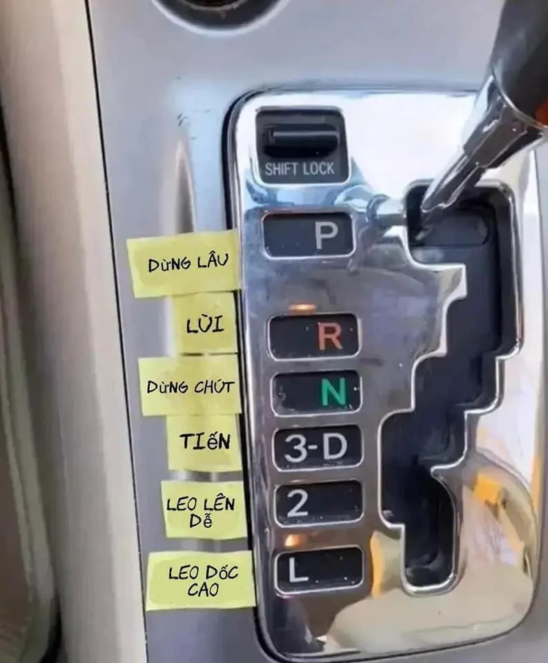 Một hình ảnh khác về các ghi chú khi lái xe cũng được một thành viên khác đăng tải. Ảnh: MXH Một hình ảnh khác về các ghi chú khi lái xe cũng được một thành viên khác đăng tải. Ảnh: MXH