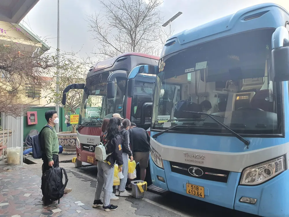 Bổ sung thêm hành vi bị nghiêm cấm trong dự thảo Luật Đường bộ. Ảnh: TN Luật Đường bộ