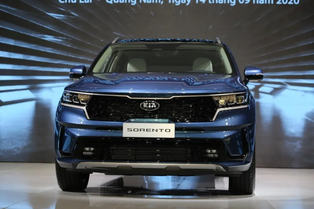 Kia Sorento tăng giá bán từ 10-70 triệu đồng.