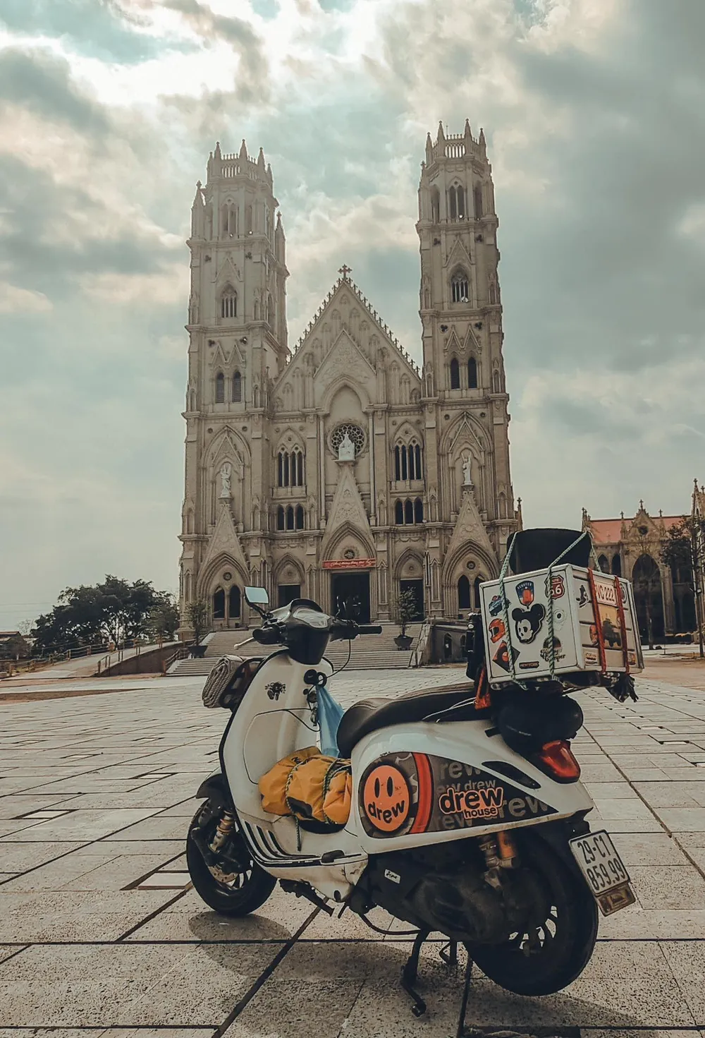 Người bạn đồng hành của Đặng Nam Dậu.